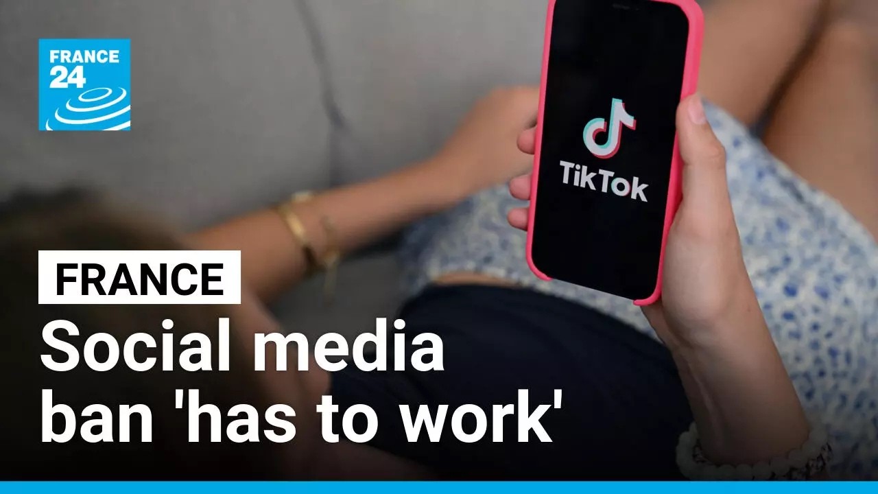Video: French parliament reconciliation committee agrees under-15 social media ban bill