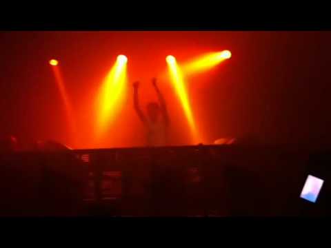 Gareth Emery-Citadel Vs Schulz-Not The Same @ Warehouse Project Manchester Boxing Day 26/12/2010