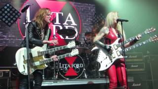 Lita Ford &amp;  Lzzy Hale  &quot;Close My Eyes Forever&quot; Live @ Webster Hall