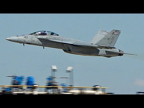 AGGRESSIVE! F-18 Super Hornet Demo 2024 El Centro Air Show
