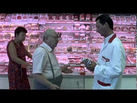 Mogelpackung - Filmausschnitt "Hundstage" von Ulrich Seidl