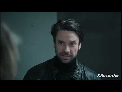 Štěpán Kozub  VS  Vašek (výstřih ze seriálu : Skoro na mizině)