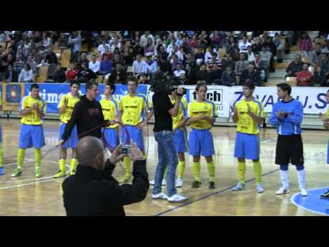 futsal.si: 2000 gledalcev na tekmi KMN Tomi Press Bronx - KMN Izola (29.10. 2010)