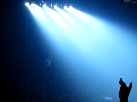 THIS IS TIESTO THERE IS NOTHING AND NOBODY BETTER THAN HIM- Tiesto NYC sep 26th 09