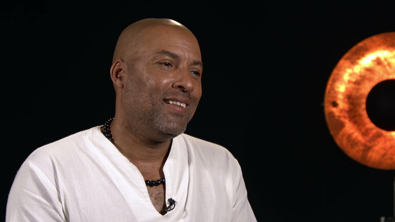 A Cœur Ouvert : Alain Surena se dévoile, entre journalisme, politique et engagement martiniquais