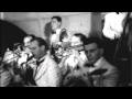 HOPEINEN KUU - Guarda che luna, Olavi Virta v ...