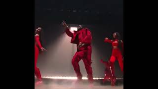 Diddy shares stage with 2 daughters @VMAs #Missyouchallenge #missingyouchallenge #celebrities