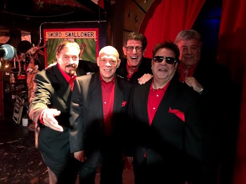 Joel Katz and his Dynamics, just before the acappella gig