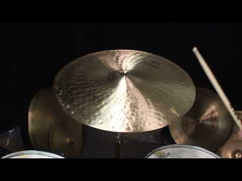 Zildjian 22" K Constantinople Medium Thin Low Ride - 2501g (video demo) image 2