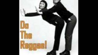 DAVE & ANSEL COLLINS - SHOCKS OF MIGHTY.wmv