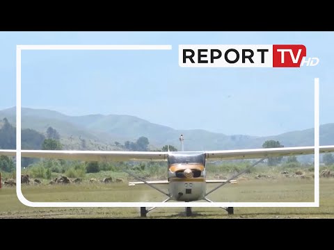 Report TV - Rijetëzohet aerodromi! Pas 30 vitesh avionë sportiv fluturojnë mbi Gjirokastër