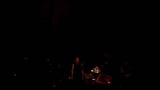 Neko Case - Vengeance is Sleeping (live)