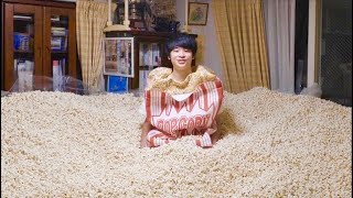 部屋をポップコーンで埋め尽くす【ドッキリ】