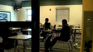 Detroit schools start Parent Academy to help parents with virtual learning