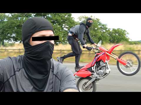 Inside London's Illegal Bikelife Culture