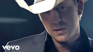 Justin Moore - If Heaven Wasn&#39;t So Far Away (Official Video)