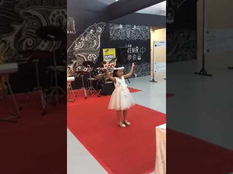 Cahya Chinta "Ratu Kokokan" Pemenang Lomba di IAM BALI -3D