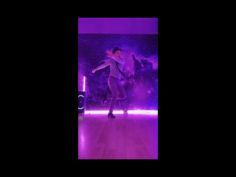 Electro swing dance - Balduin & Offbeat "I need sleep" @travelingdancer