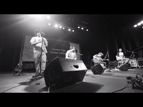Vrienden - Improvisación (Live Vigo 2014)