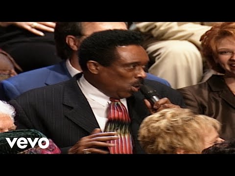 Bill & Gloria Gaither - O Happy Day [Live] ft. Jessy Dixon, Lillie Knauls, Alicia Williamson