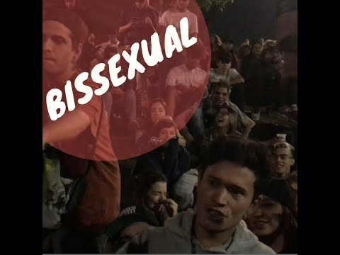 Kauan MC Coguma x V. Boladão Henrique MC "bissexual assumido"