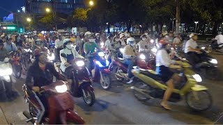 preview picture of video 'The Ho Chi Minh City Night 　ホーチミンの夜 2014年12月'