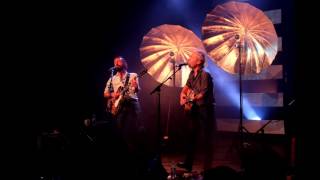 Les Innocents - Un Monde Parfait (demo)