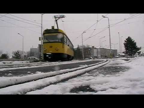 Siemens ULF horn on Tatra T4D tram