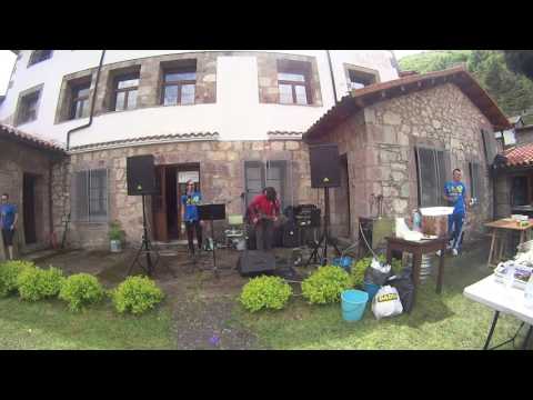 Pearl Jam - Elderly Woman Behind (Acoustic Cover, Live) 14-05-17