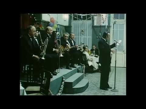 Theo Angelopoulos, The Hunters (Οι Κυνηγοί), 1977. New Year.