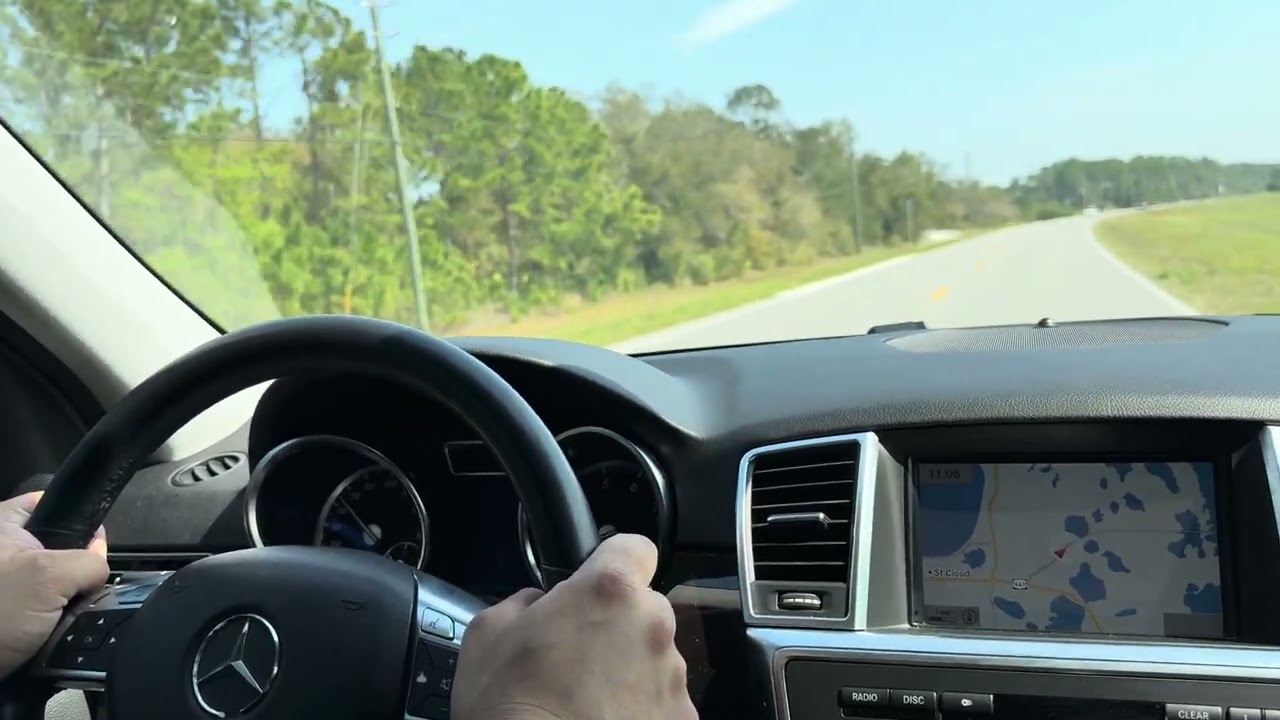 Palladium Silver 2013 Mercedes Benz ML350 Driving 03092025