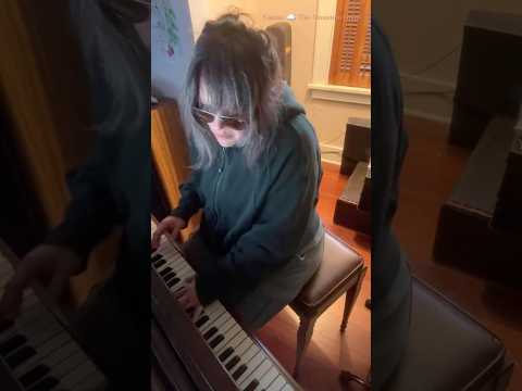 Cotton ☁️ The Mountain Goats #cotton #letemallgo #themountaingoats