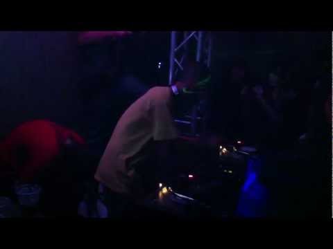 Dj Osmoz " Velocity Funk " @ Old School Friends Party - Smarties - Nice - 20/10/2012