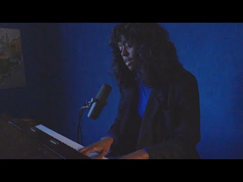 Just Friends (LIVE Acoustic Performance) 