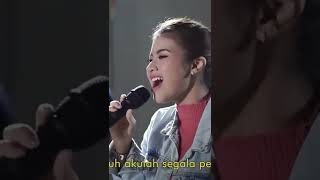 Download lagu MENCARI ALASAN - EXISTS | COVER NABILA MAHARANI [  MUSIC VIDEO ] #shorts mp3