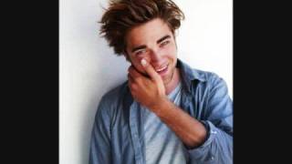 Robert Pattinson Singing To Roam