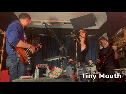 The Allers - Tiny Mouth (Live At The Rehearsal Room 108)