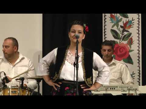 Magdalena Pitarević - MA FĂKUT MUMA FRUMUASĂ