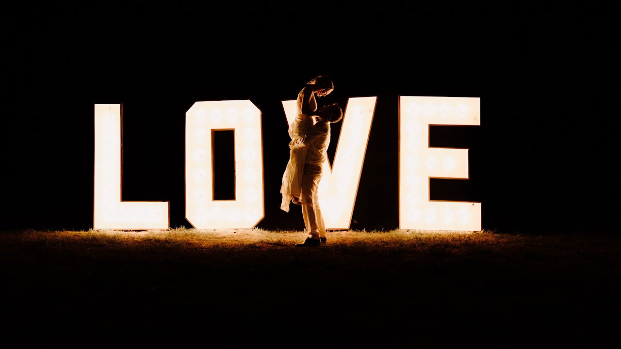 Aur&eacute;lie & Mathias - Domaine du T