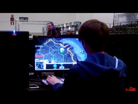 Assembly Winter 2014 Helsinki - Starcraft 2 Epicgear warming up