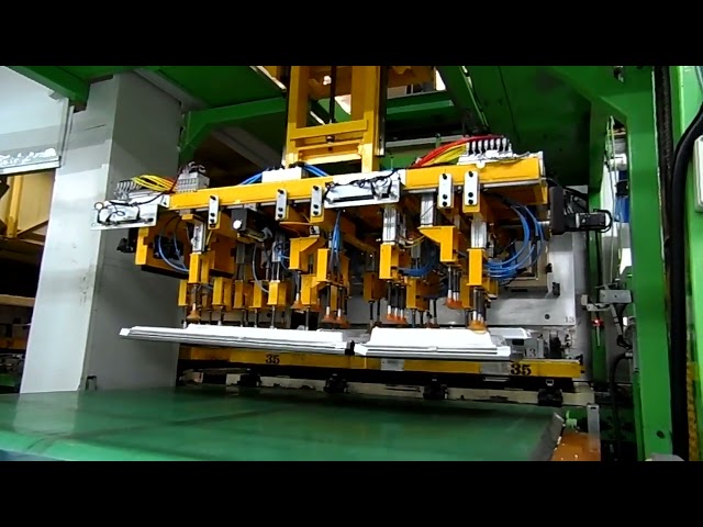 냉장고 도어 발포라인