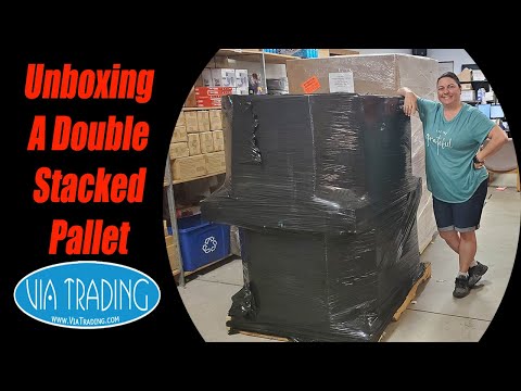 Unboxing a Double stacked pallet of Plus Size Clothing - Check out all the amazing finds!