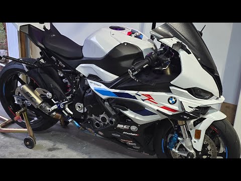 How to change air filter for K&N to BMW S1000RR 2023