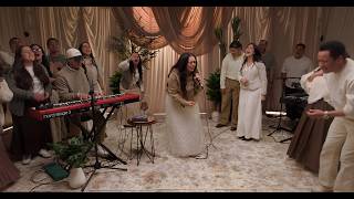 Un Momento | Priscilla Bueno & Luis Bueno (Video Oficial)