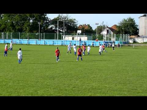 Gól Jozefa Kováča na 4:0 (Tesárske Mlyňany U15 - Nevidzany U15 1:5)