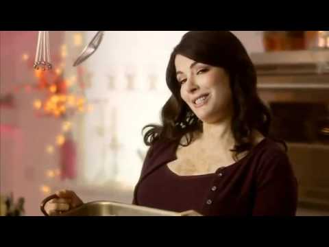 Nigella Lawson Hot