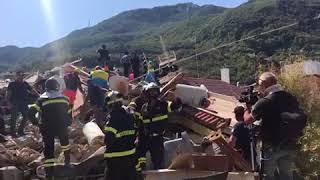 terremoto-ischia-i-bimbi-salvati-dopo-il-crollo
