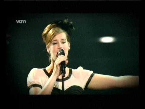 Idool 2011 Liveshow 1 - Saartje