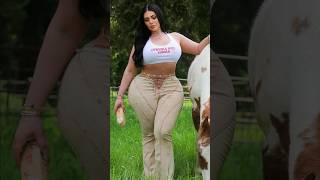 Miss Sammy ~ Gorgeous Plus Size Curvy Divine, Short Bio #shorts