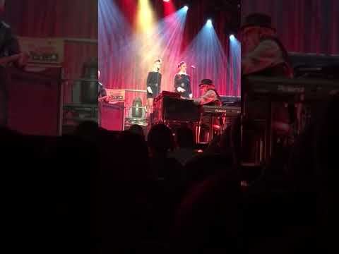 Jade MacRae - Joe Bonamassa- State Theatre - Easton, PA - 4/24/2018